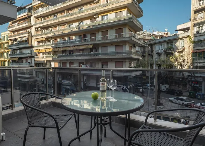 Antigonidon Square *