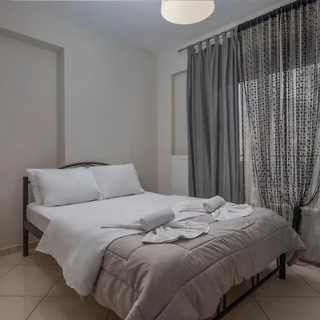 Antigonidon Square * سالونيك