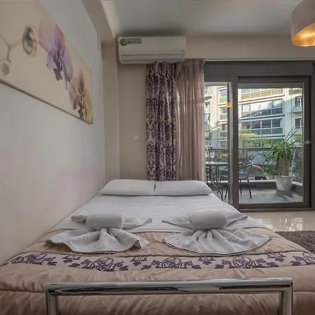 Appartement Antigonidon Square